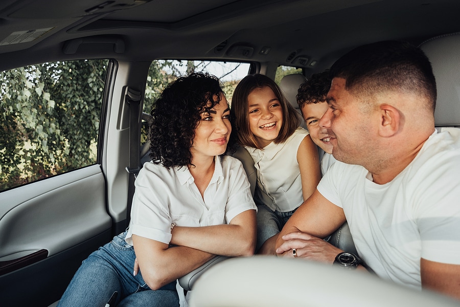 Why a Minivan is the Ultimate Family Rental for Exploring Honolulu